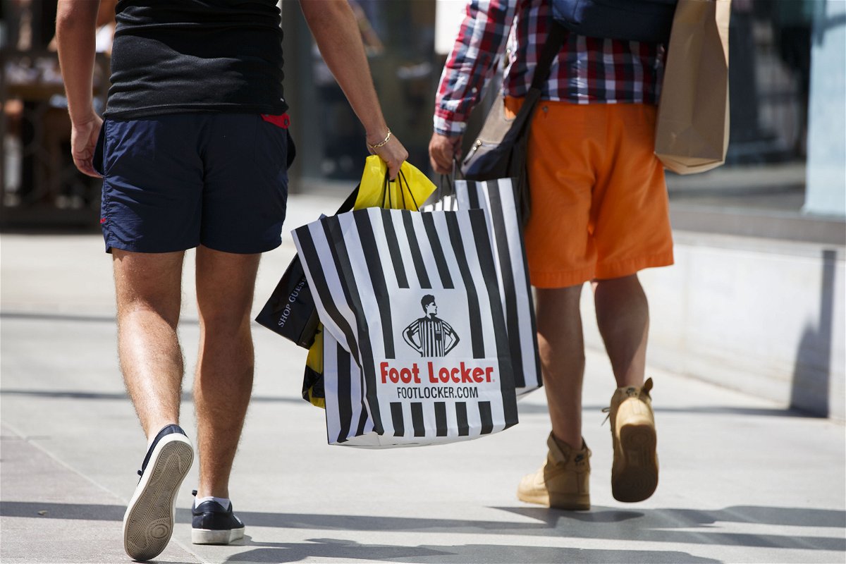 <i>Patrick T. Fallon/Bloomberg/Getty Images</i><br/>Foot Locker will close 400 stores by 2026 in malls.
