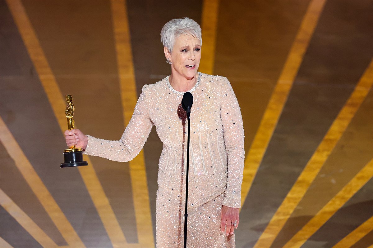 <i>Myung J. Chun/Los Angeles Times/Getty Images</i><br/>Jamie Lee Curtis accepts the award for actress in a supporting role at the 95th Academy Awards at the Dolby Theatre on Sunday.