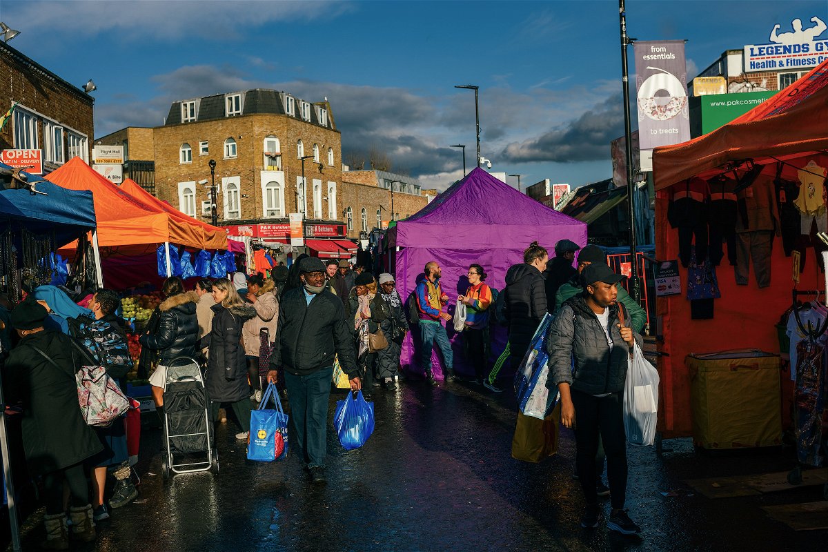 <i>Jose Sarmento Matos/Bloomberg/Getty Images/FILE</i><br/>UK inflation rises to 10.4% as food prices soar. In this image