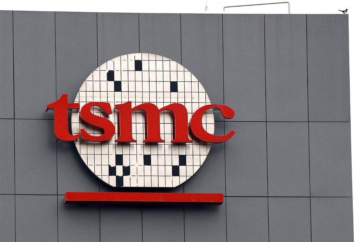 <i>Ann Wang/Reuters/File</i><br/>Taiwanse chip giant TSMC's logo can be seen in Tainan