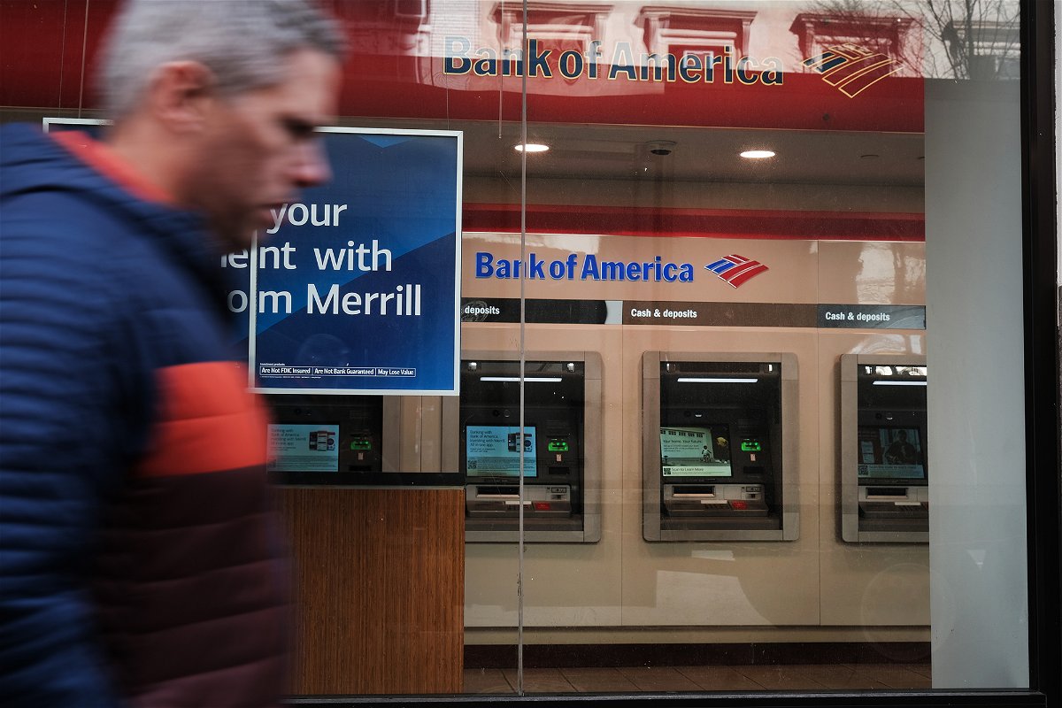 <i>Spencer Platt/Getty Images</i><br/>A Bank of America branch stands in Manhattan on March 15 in New York City.