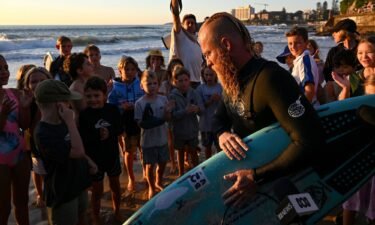 Australian former professional surfer Blake Johnston broke the record for the world's longest surf session on Cronulla Beach in Sydney on March 17