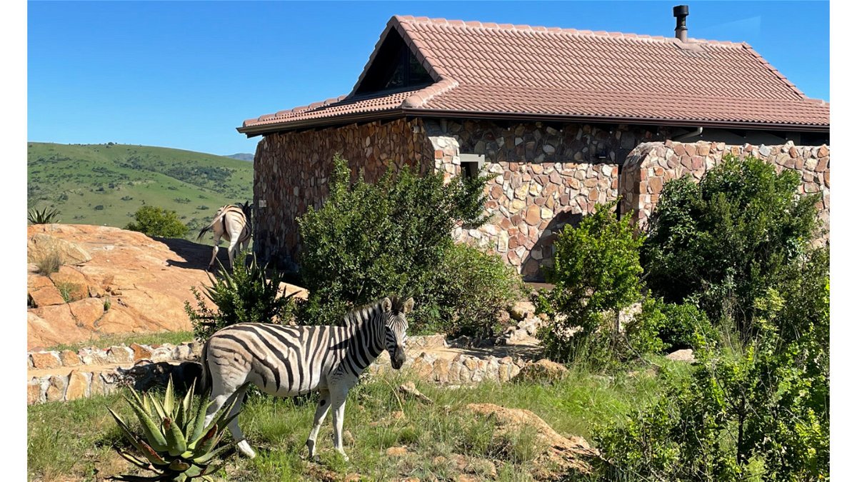 <i>Joe Yogerst</i><br/>The Zulu Rock Lodge offers great views of the surrounding landscape.