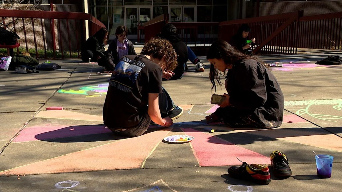 <i>WLOS</i><br/>Asheville High and the School of Inquiry & Life Sciences' National Art Honor Society as well as the Homework Diner are celebrating art in schools.