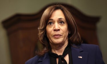 Vice President Kamala Harris will travel to Nashville Friday to advocate gun control and meet with the two Democratic state lawmakers who were expelled from the General Assembly after they protested in favor of gun control on the state floor.
