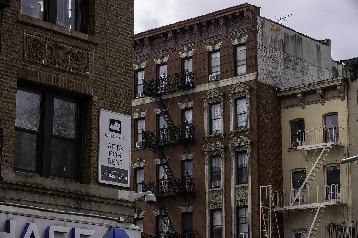 <i>Alex Kent/Bloomberg/Getty Images</i><br/>Manhattan median rents hit another high in March. A 