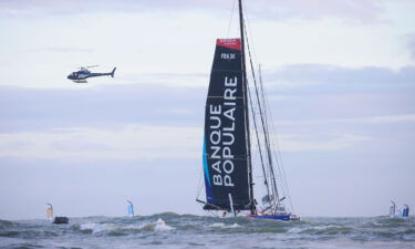 Crémer arrives Les Sables-d'Olonne in France at the end of the last Vendée Globe.