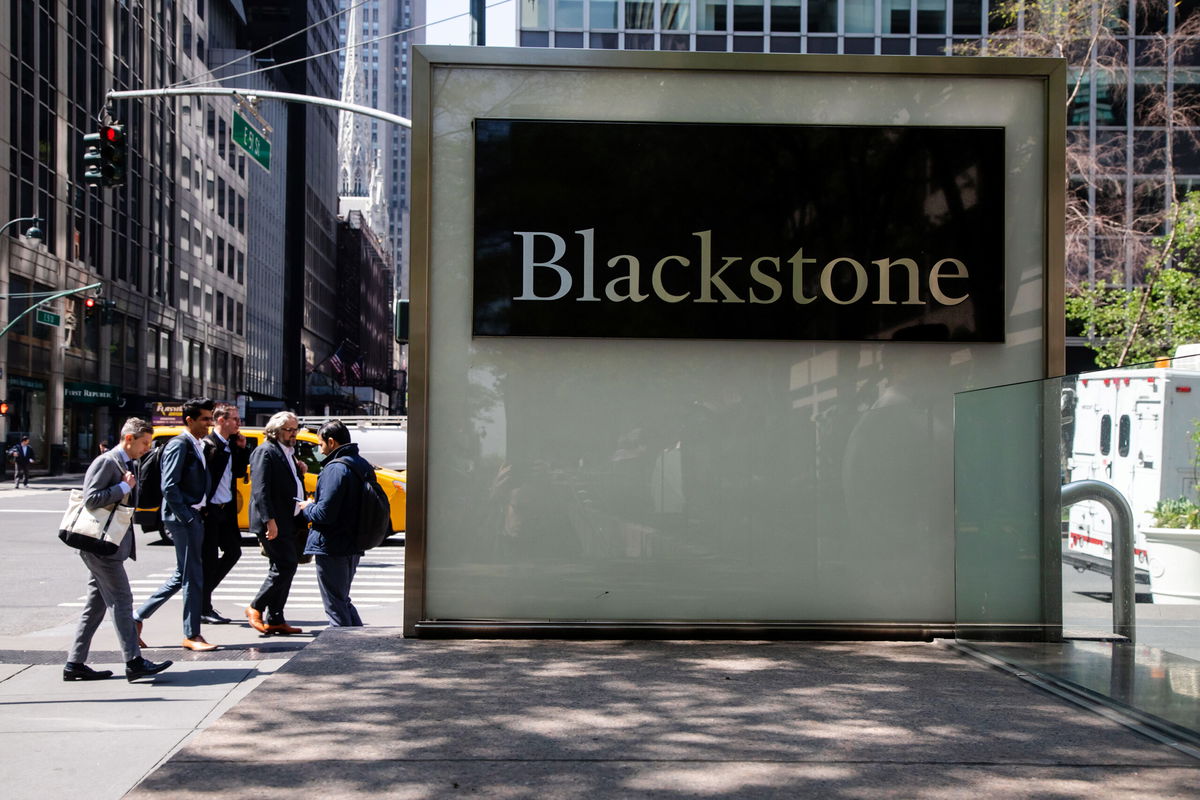 <i>Michael Nagle/Bloomberg/Getty Images</i><br/>Pictured here is Blackstone headquarters in New York on April 20. Blackstone Inc.'s first-quarter profit fell as dealmaking at the world's largest alternative-asset manager slowed in a tumultuous stretch when rising interest rates roiled the markets and banking system.