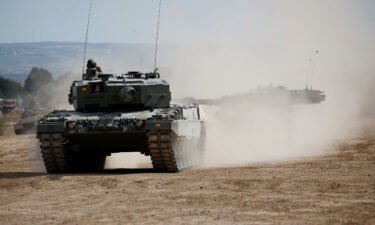 Members of the Spanish Armed Forces train Ukrainian military personnel in the operation and maintenance of Leopard battle tanks