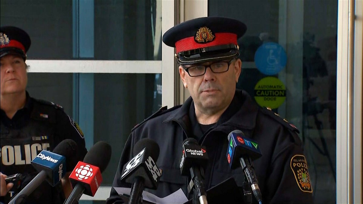 <i>CTV</i><br/>Peel Regional Police Inspector Stephen Duivesteyn spoke about the theft at a news conference on April 20.