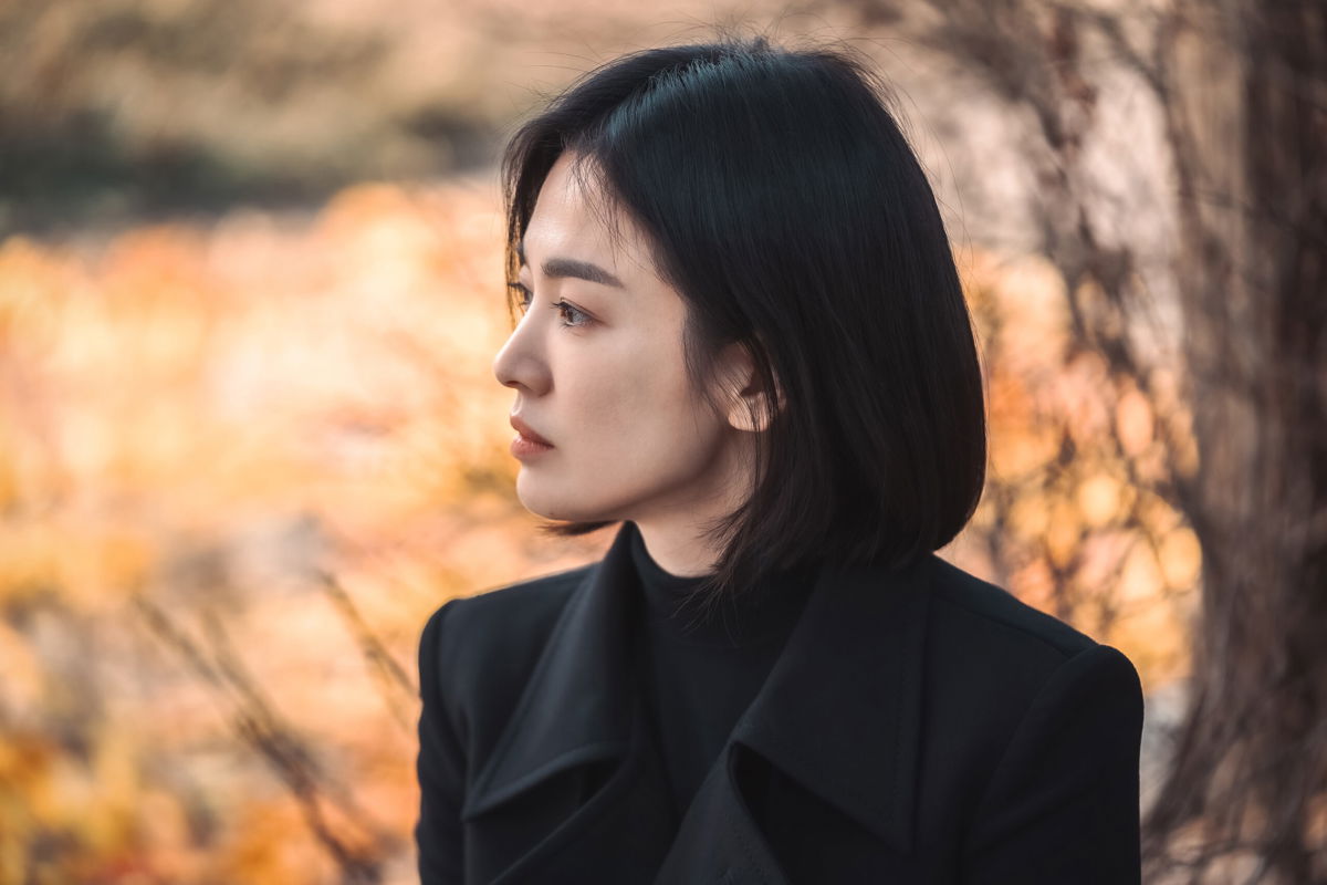 <i>Netflix</i><br/>Song Hye-kyo as Moon Dong-eun in 