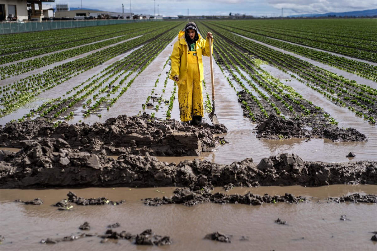 <i>Melina Mara/The Washington Post/Getty Images</i><br/>During a break in the rain