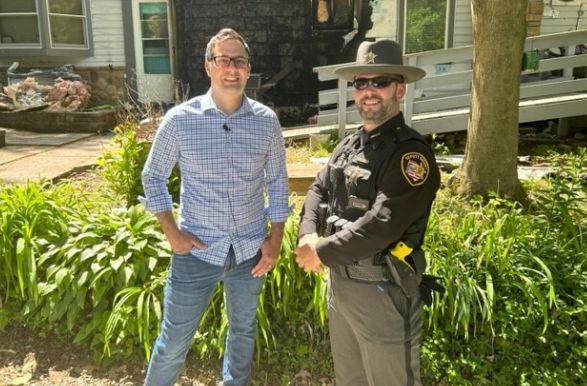 <i>WEWS</i><br/>A Summit County deputy and a Coventry Township neighbor are being hailed as heroes after rescuing a 92-year-old man from a burning home.