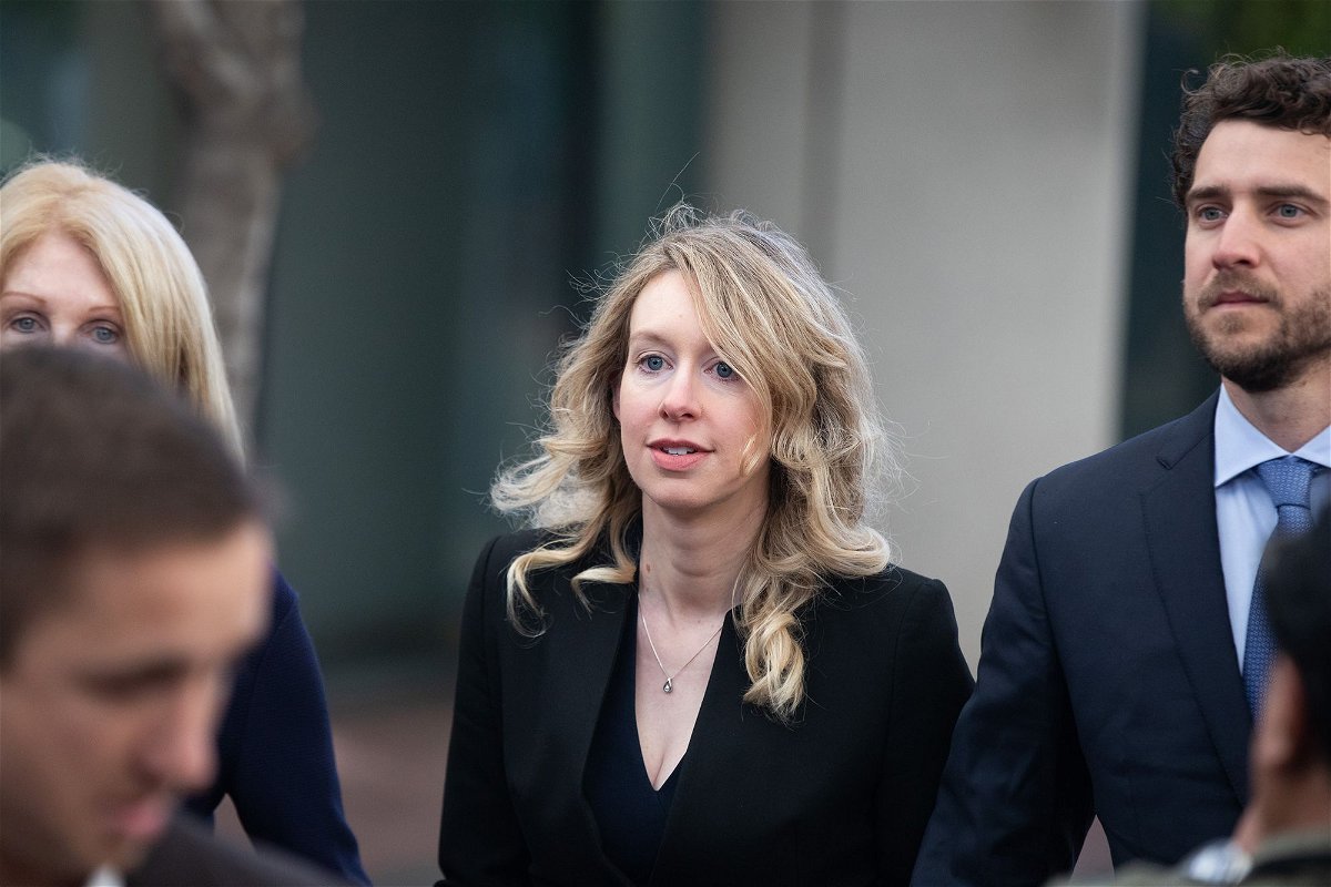 <i>Benjamin Fanjoy/Bloomberg/Getty Images</i><br/>Elizabeth Holmes’ last-minute bid to avoid prison was denied by an appellate court on Tuesday. Holmes here arrives at court in San Jose