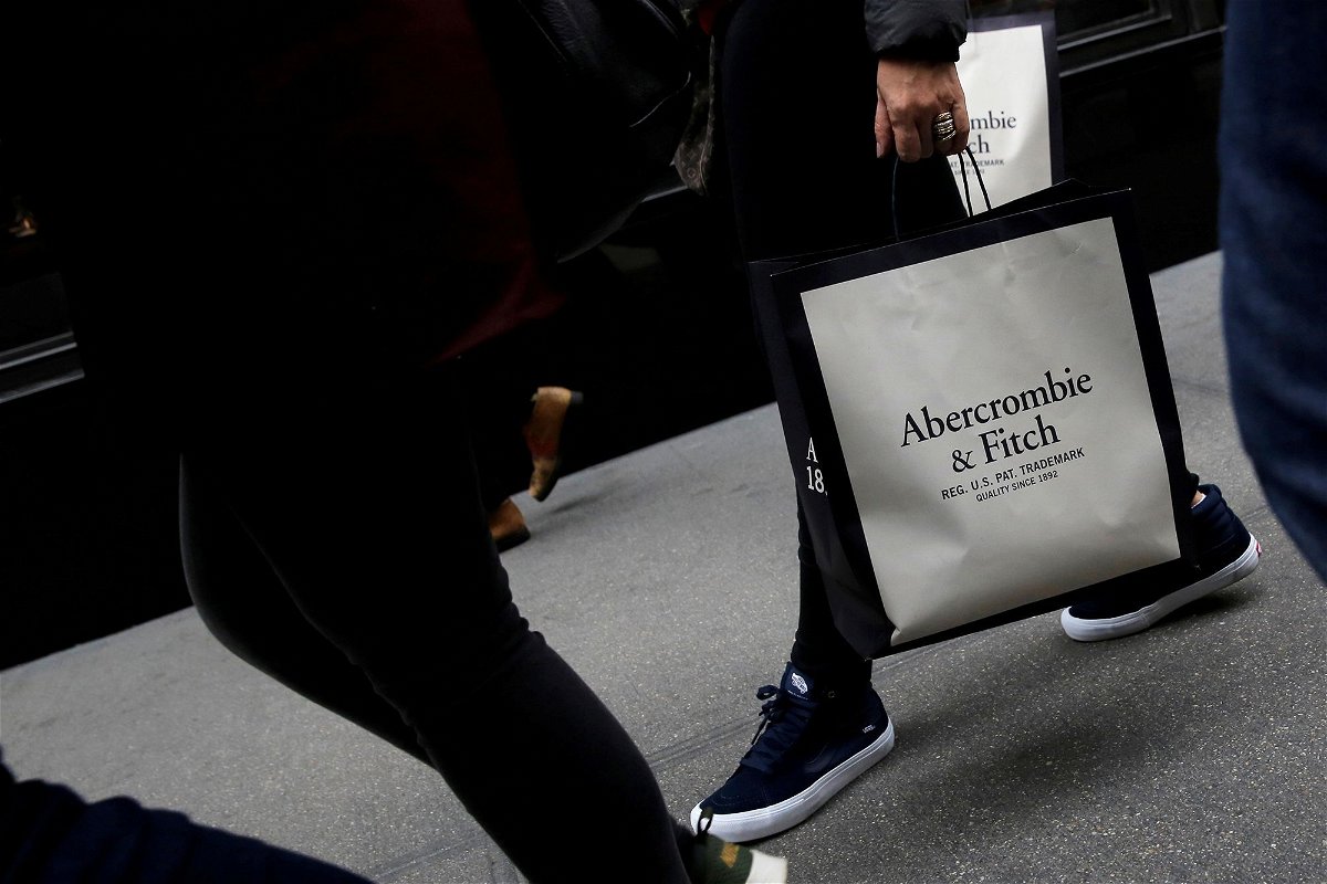 <i>Andrew Kelly/Reuters</i><br/>A person carries a bag from the Abercrombie & Fitch store on Fifth Avenue in Manhattan