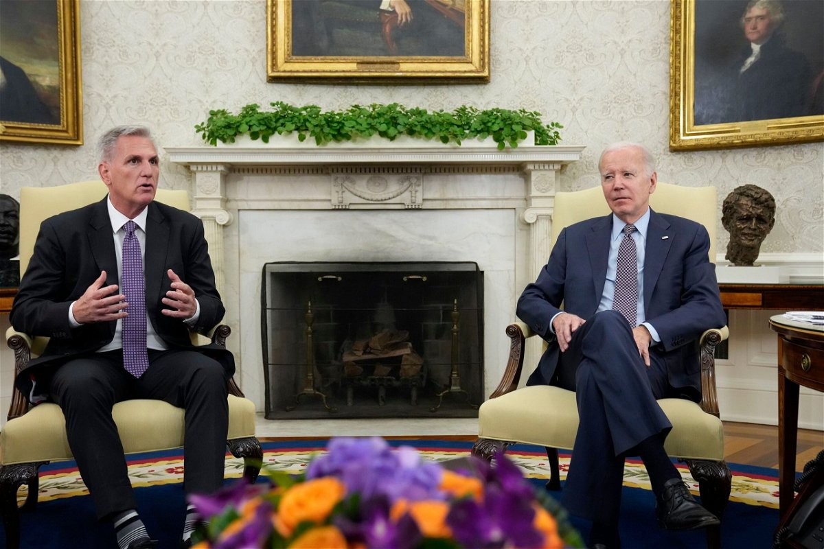<i>Alex Brandon/AP</i><br/>House Speaker Kevin McCarthy (left) of California speaks as he meets with President Joe Biden to discuss the debt limit in the Oval Office of the White House on May 22 in Washington.