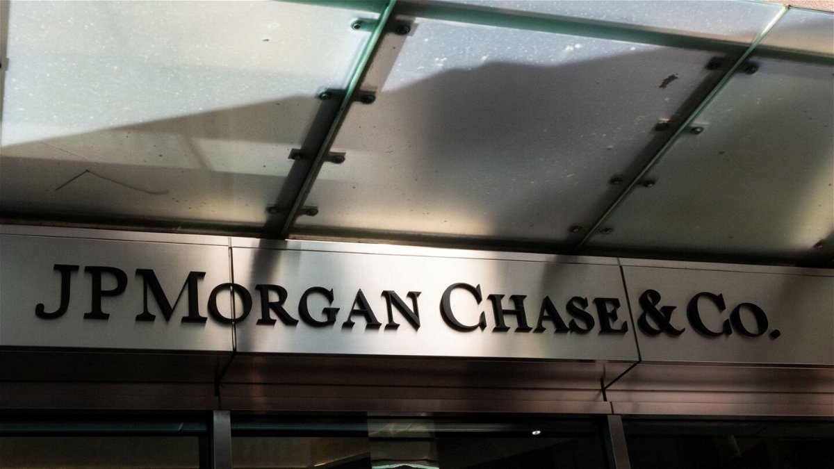 <i>Caitlin Ochs/Reuters</i><br/>JPMorgan Chase Bank is seen in New York City