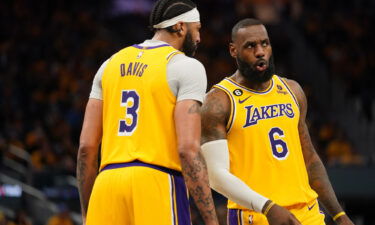 The Los Angeles Lakers have taken a 1-0 lead in their best of-seven Western Conference semifinal against the Golden State Warriors with a big 117-112 road win.