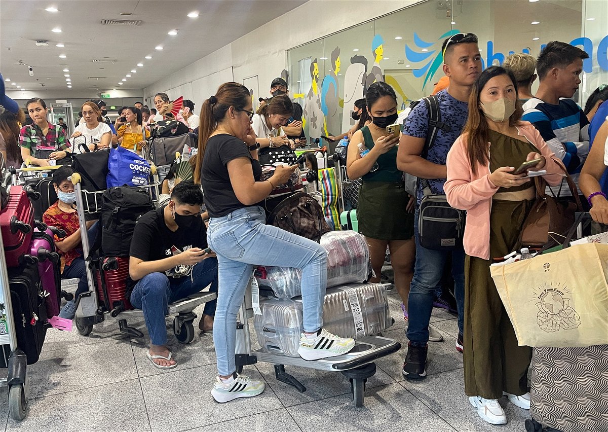 The Philippines will briefly shut its airspace in May in a bid to tackle recent airport outages.
