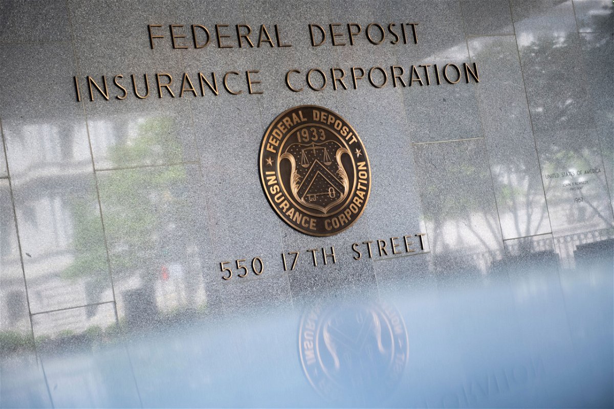 <i>Graeme Sloan/Sipa USA)(Sipa via AP/FILE</i><br/>The Federal Deposit Insurance Corporation is proposing raising the fees banks pay to have depositors' money insured.