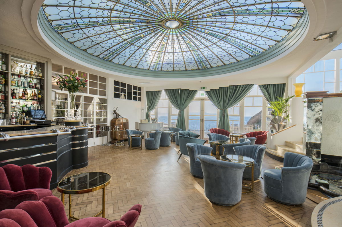 <i>Burgh Island Hotel</i><br/>The hotel's Palm Court Bar