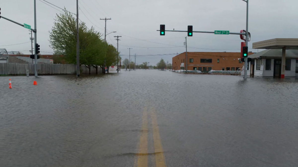 <i>CNN</i><br/>Streets in Davenport