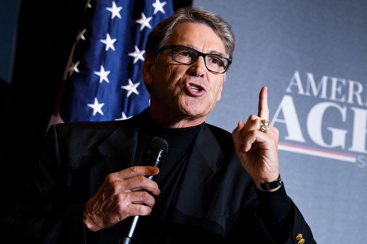 <i>Tom Williams/AP</i><br/>Former Energy Secretary Rick Perry