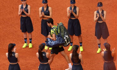 The ball girl outfits were changed slightly for the final.