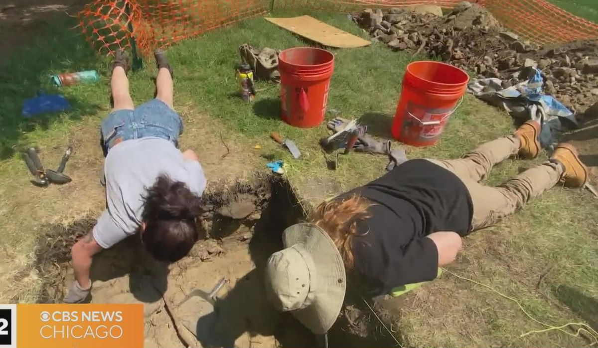 <i>WBBM</i><br/>A group of Lake Forest College students has spent the last several weeks working to unearth some Chicago history on the campus of the Illinois Institute of Technology.