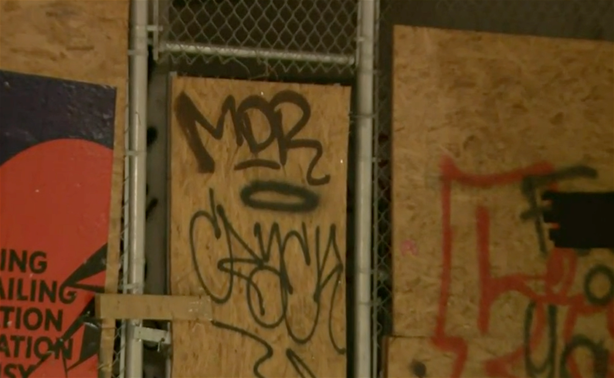 <i>KMOV</i><br/>A St Louis City Police substation remains abandoned and vandalized in the heart of Downtown.