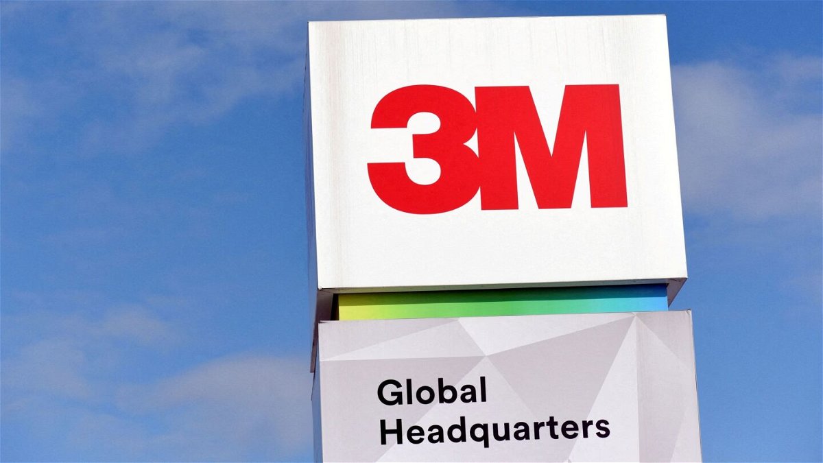 <i>Nicholas Pfosi/Reuters</i><br/>The 3M logo is seen at its global headquarters in Maplewood