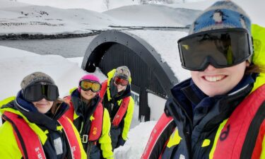 The 2022/23 team at Port Lockroy.