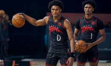 Ausar Thompson (left) and Amen Thompson (right) before the City Reapers' game against the Cold Hearts at Overtime Elite.