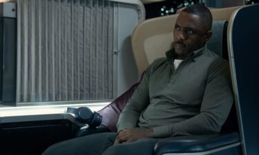 Idris Elba in the Apple TV+ thriller "Hijack."