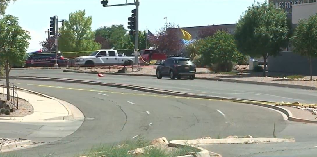 <i></i><br/>A man has died after he was pinned underneath a vehicle at the intersection of Eagle Ranch Road and Paseo Del Norte in Albuquerque