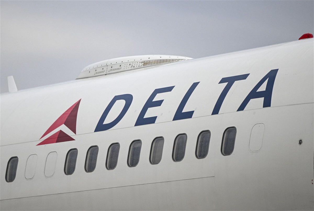<i>Celal Gunes/Anadolu Agency/Getty Images</i><br/>First responders treated at least one person for “heat-related discomfort” in a Delta Airlines flight that experienced “uncomfortable temperatures inside the cabin” at Las Vegas’ Harry Reid International Airport on July 17