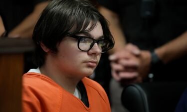 Ethan Crumbley sits in court