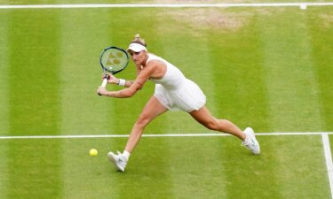 Markéta Vondroušová rose to the occasion on Centre Court.