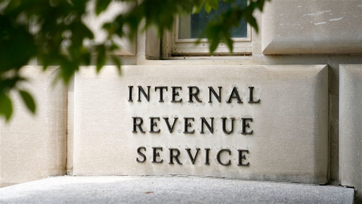 <i>Patrick Semansky/AP</i><br/>The Internal Revenue Service will end its long-standing policy of making unannounced home and business visits.