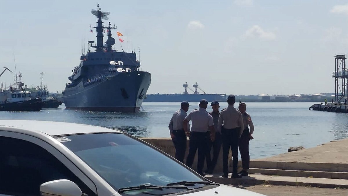 <i>Reynel Diaz/CNN</i><br/>The Russian navy's training class ship Perekop is seen in Havana on July 11.