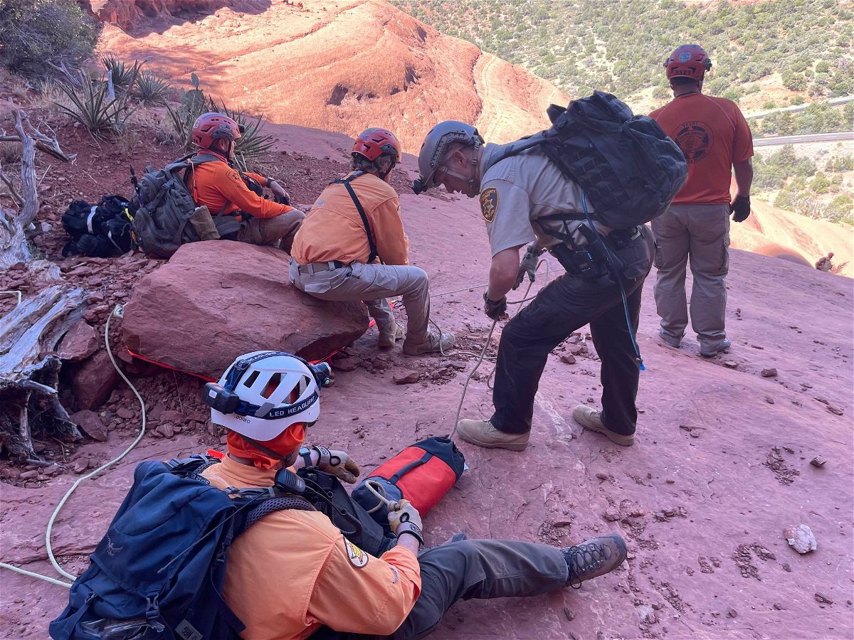 <i>Yavapai County Sheriff's Office</i><br/>A search and rescue team works to recover the body of a 38-year-old hiker after he suffered a fatal fall while hiking Bell Rock Butte near Sedona