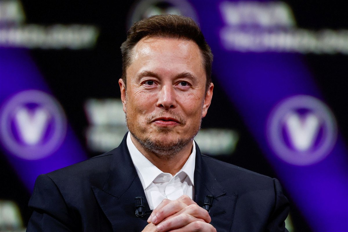 <i>Gonzalo Fuentes/Reuters</i><br/>Elon Musk