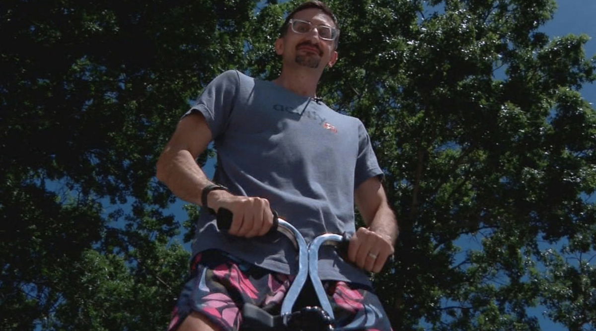 <i>WBZ</i><br/>A South Boston man is vying to become the Guinness World Record holder for consecutive pogo stick jumps. His attempt will help homeless veterans in the process. 