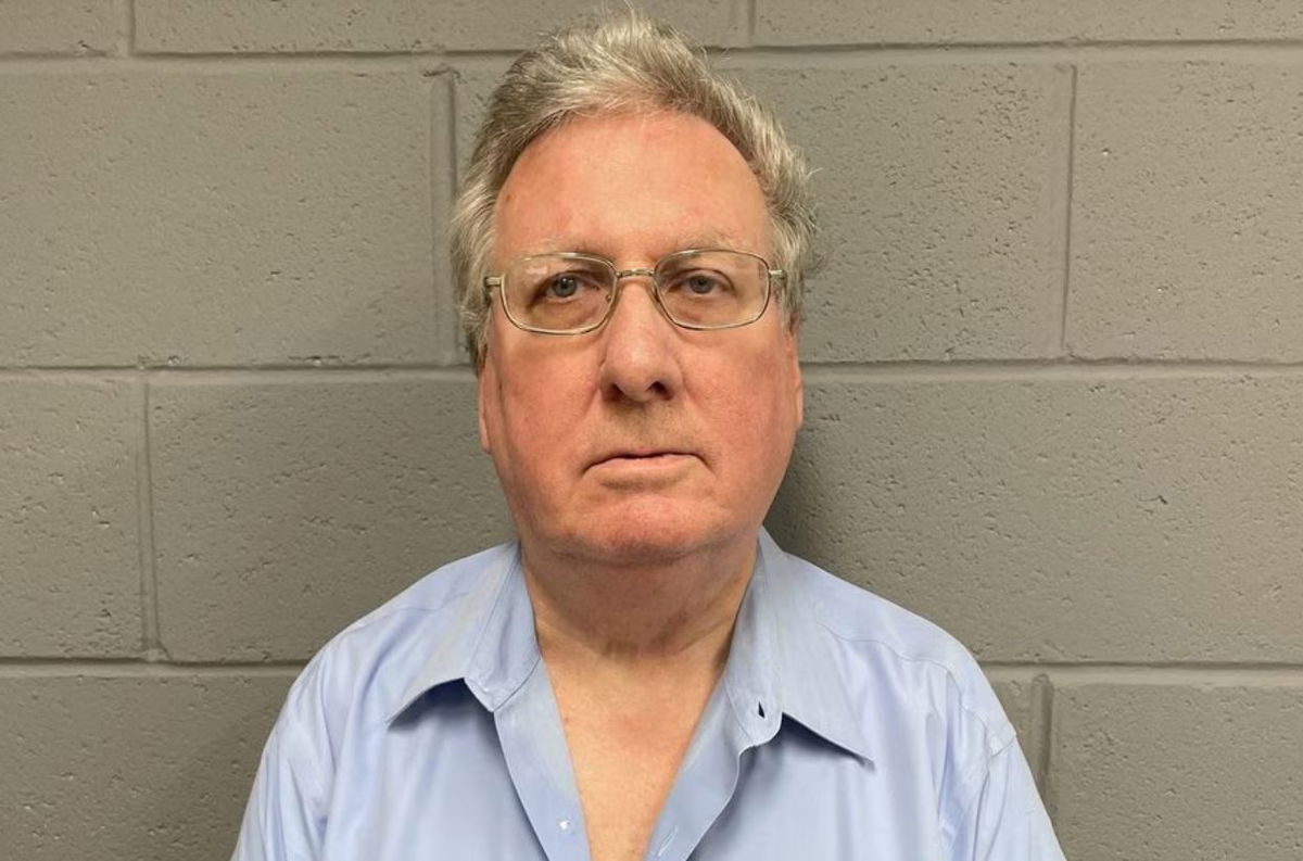 <i>Cromwell Police/WFSB</i><br/>Steven Donen is facing charges after he allegedly left his elderly girlfriend in a chair for about two weeks and without food for several days.