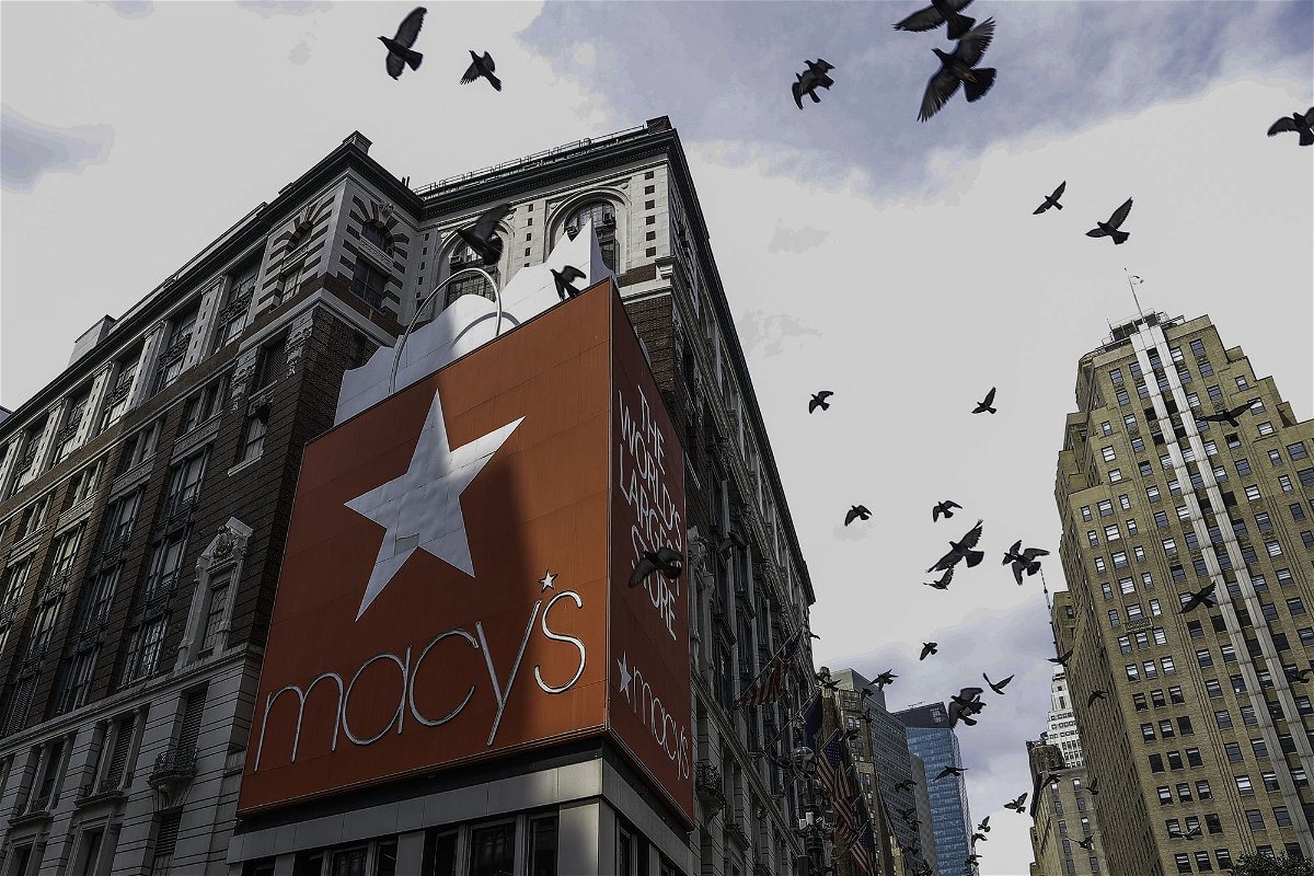 <i>Eduardo Munoz/VIEWpress/Getty Images</i><br/>Macy’s is warning of a spike in customers who are failing to make credit card payments. Pictured is Macy's Herald Square store in New York City.
