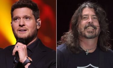 Michael Bublé made a surprise appearance at a Foo Fighters show on August 12 in San Francisco.