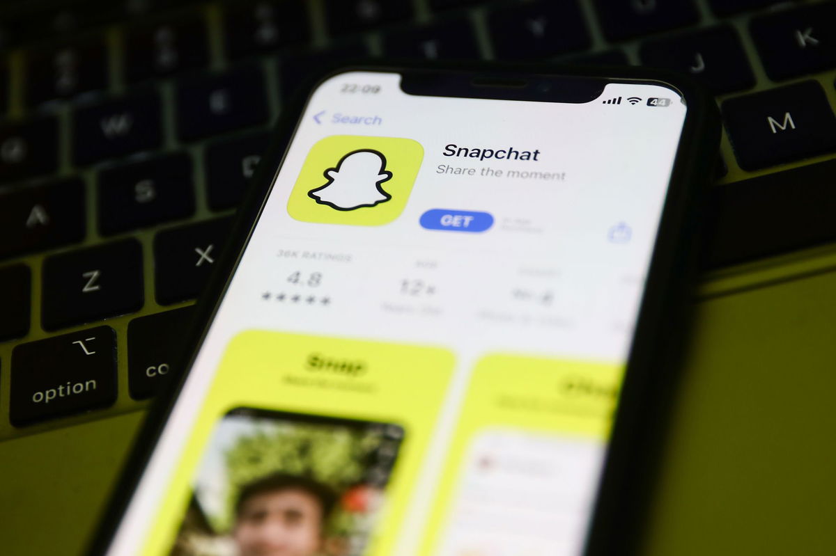 <i>Jakub Porzycki/NurPhoto/Shutterstock</i><br/>Snapchat users were alarmed on Tuesday night when the platform’s artificial intelligence chatbot posted a live update to its profile and stopped responding to messages.