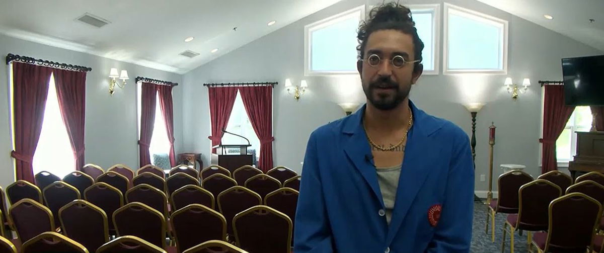 <i></i><br/>Comedian Ben Wasserman is hosting a comedy show in a metro Atlanta funeral home.