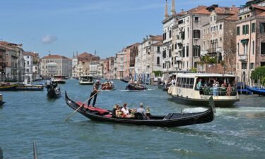 The World Heritage Committee has decided not to add Venice to its "in danger" list.