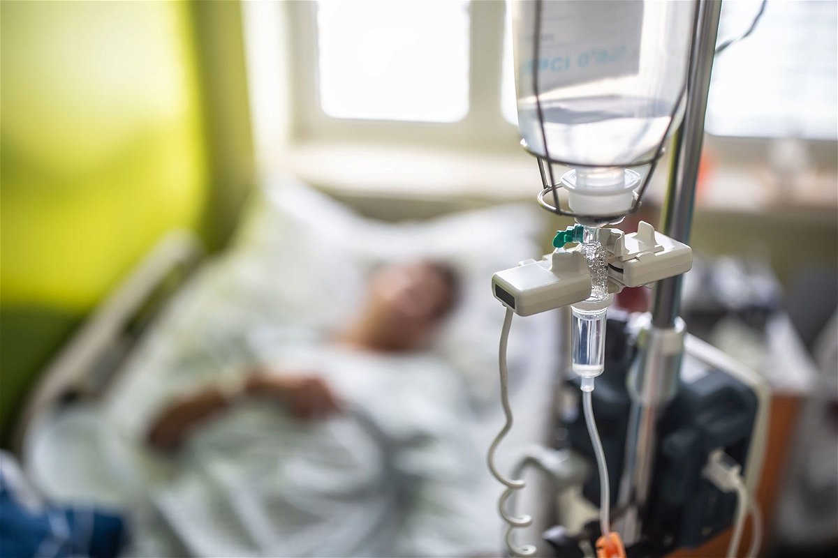 Record shortages of lifesaving chemotherapy drugs mean doctors across the US are still having to ration medication, delay treatment or even cancel chemotherapy appointments for people with cancer.